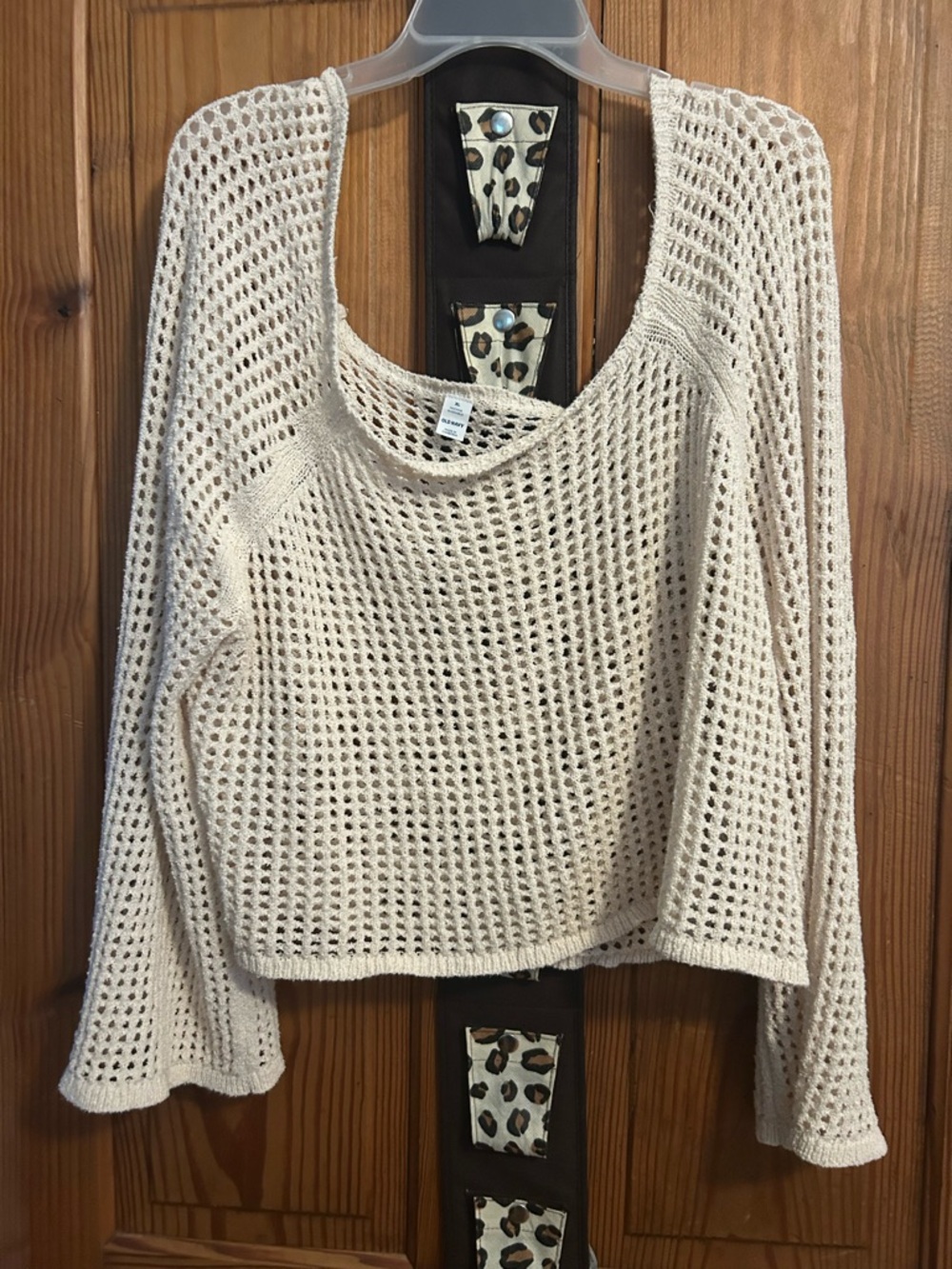 Old Navy Open-Weave Cream Scoop Neck Sweater, Can wear off shoulder